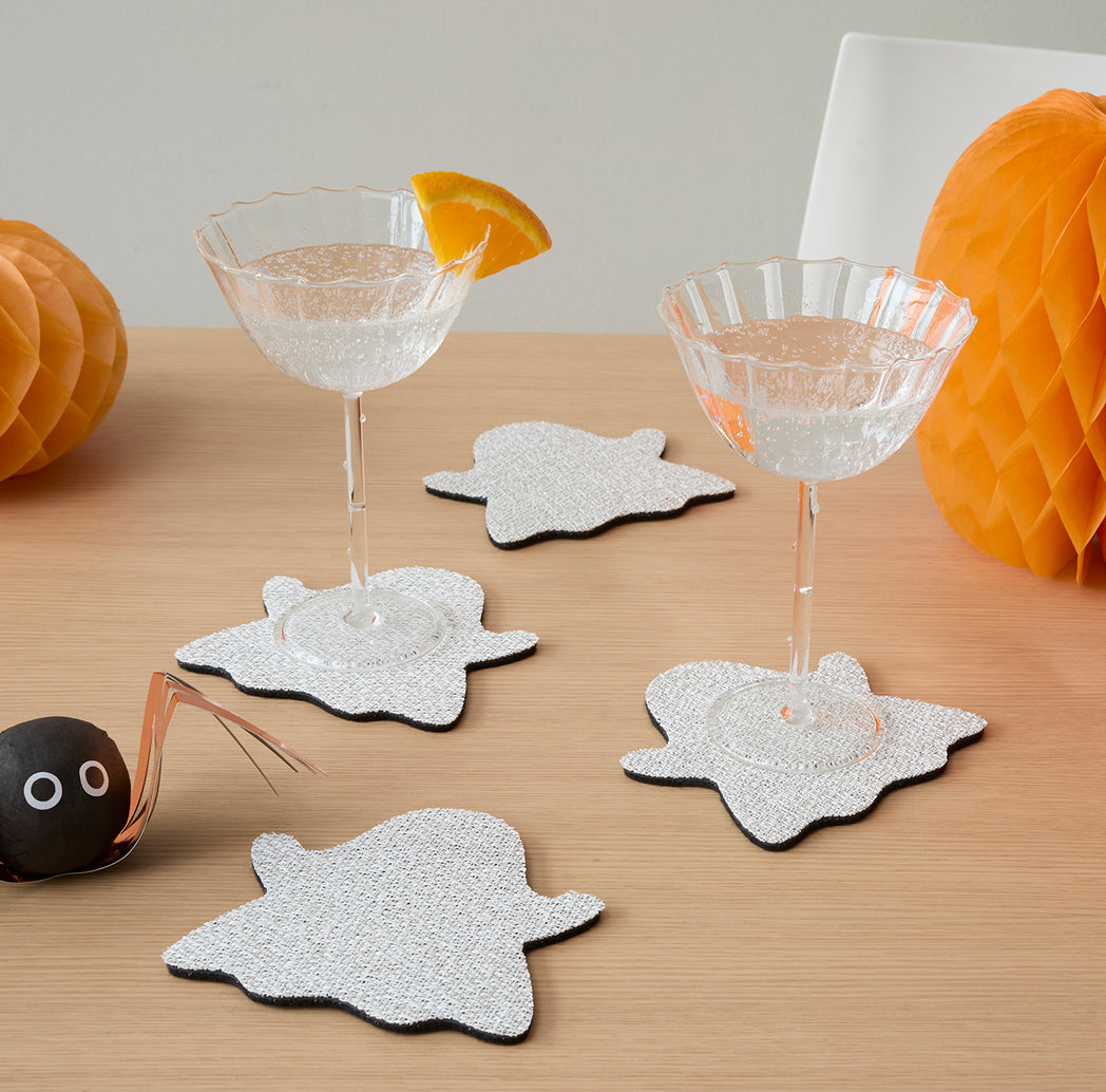 Detail image of Chilewich woven material showcasing texture, color, and pattern of the terrastrand yarn weave.