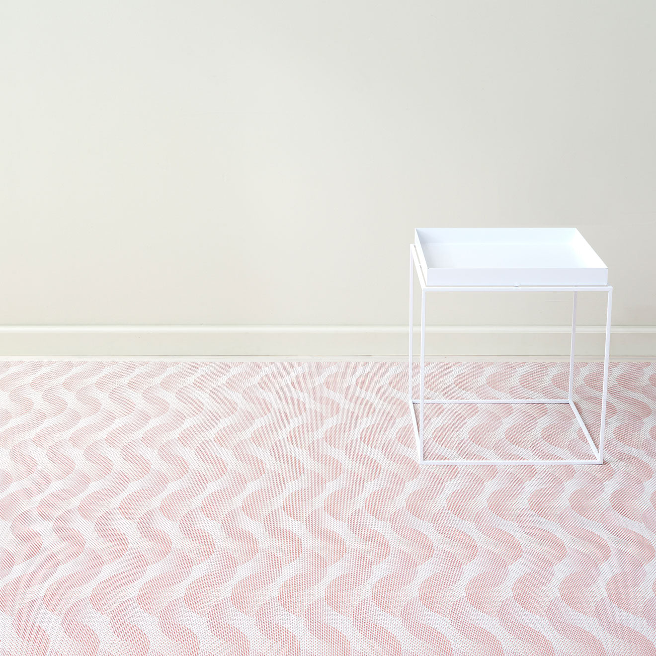 Arc Rugs - Azalea With Prop