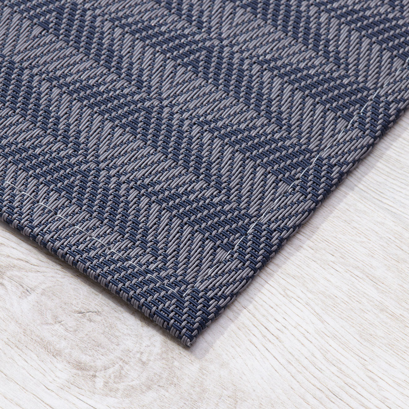 Arrow Paynes Grey Detail