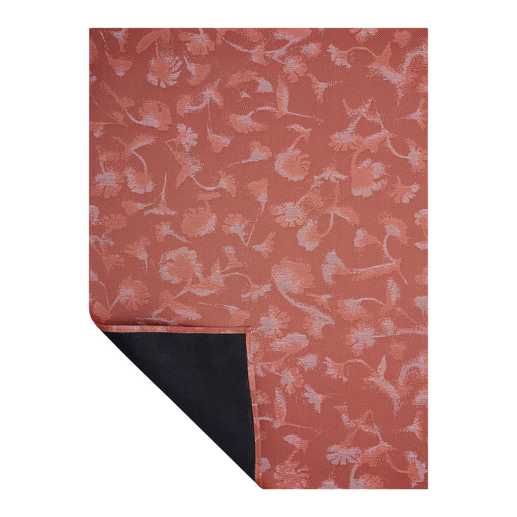 Botanic Rugs - Madder Corner