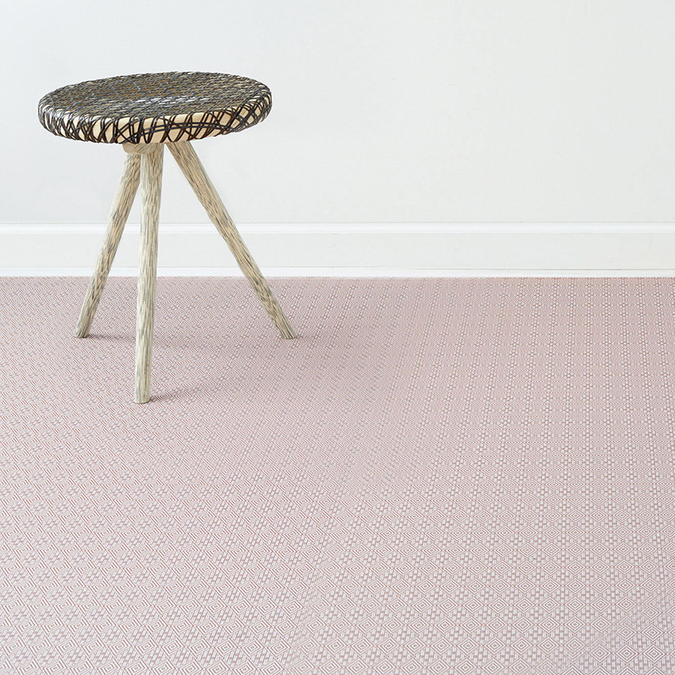 Boxwood Rugs - Burnt Coral With Prop