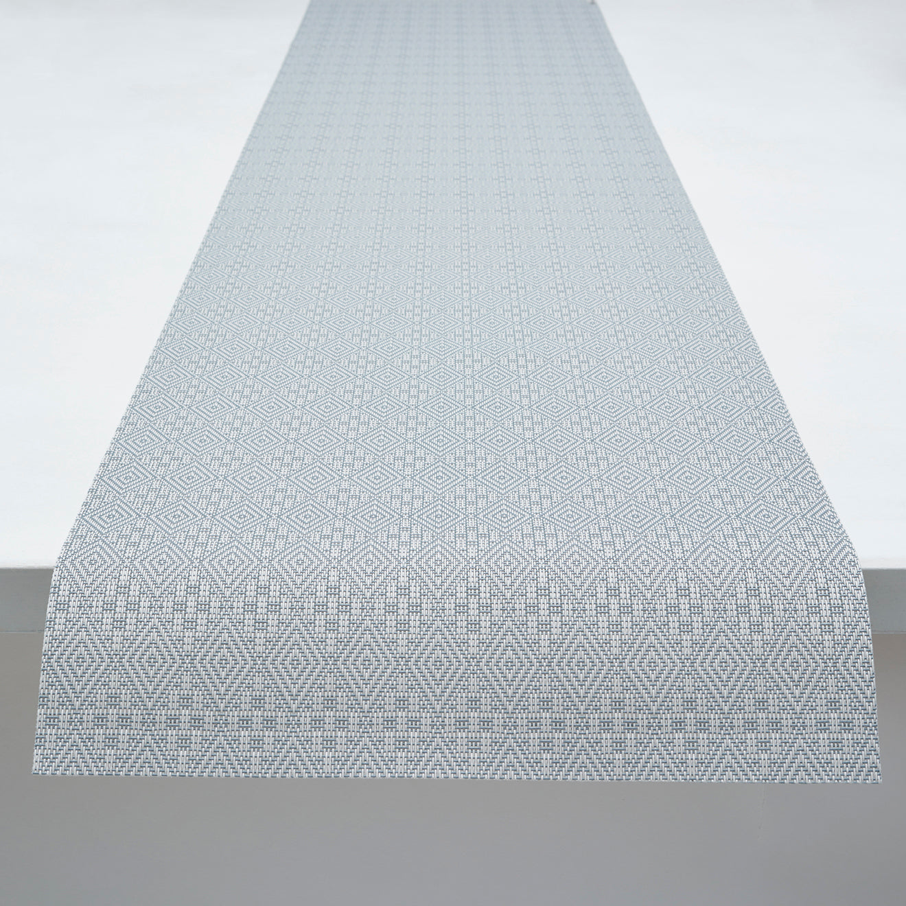 Boxwood Table Runners - Sea With Prop