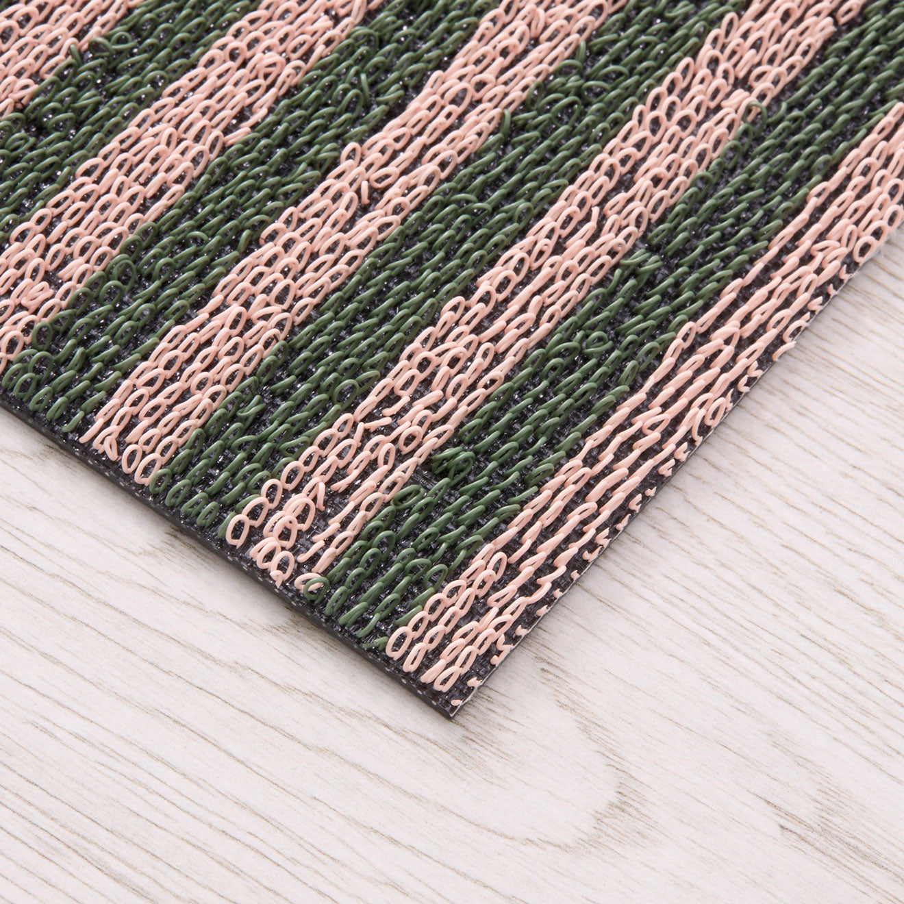 Skinny Stripe Malibu Detail