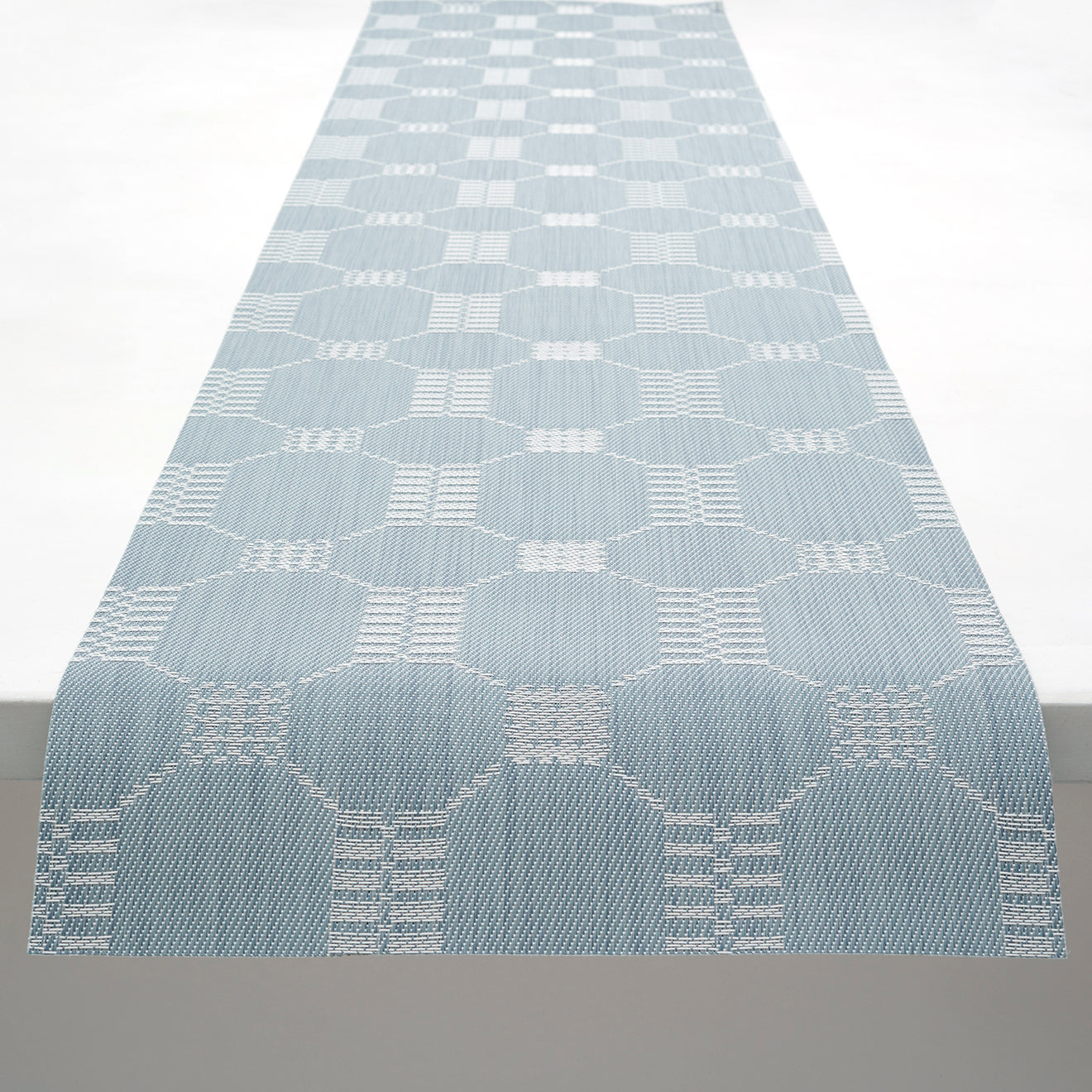 Coverlet Table Runners - Sea With Prop