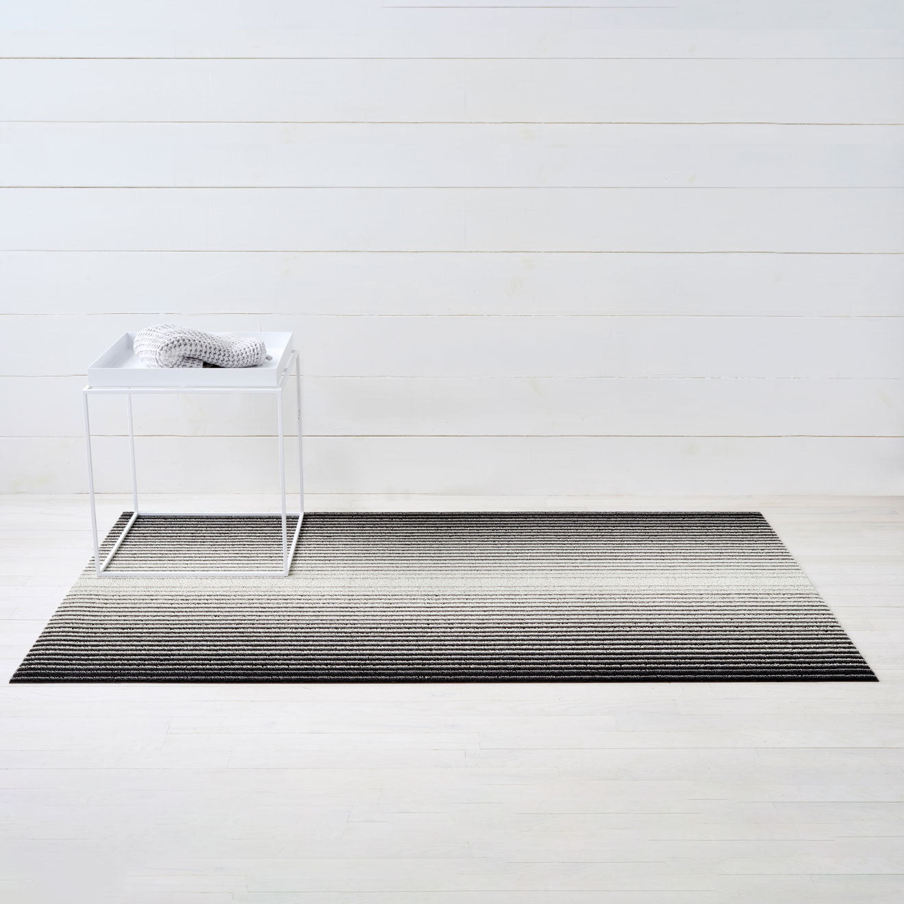 Domino Stripe Shag Mats - Black/White Big Mat