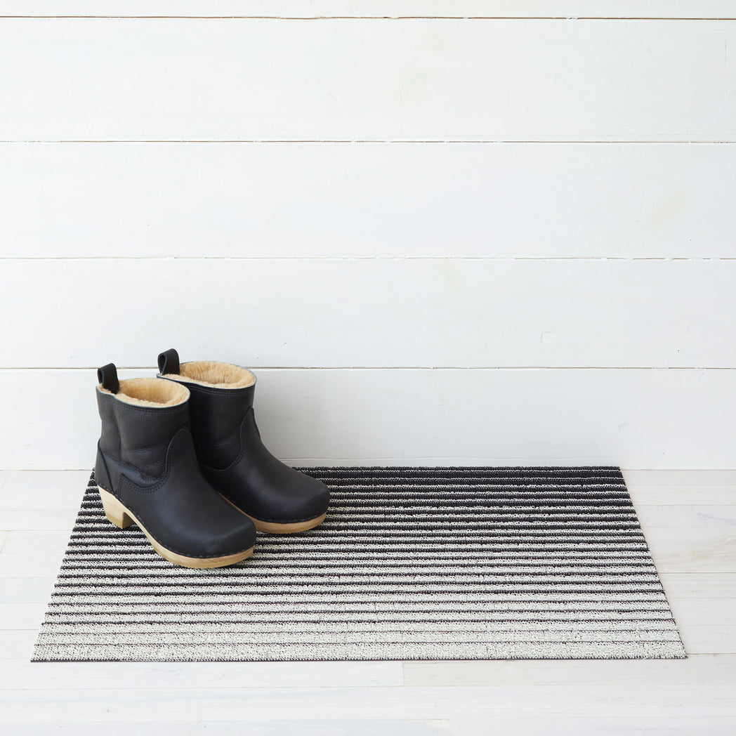 Domino Stripe Shag Mats - Black/White Doormat