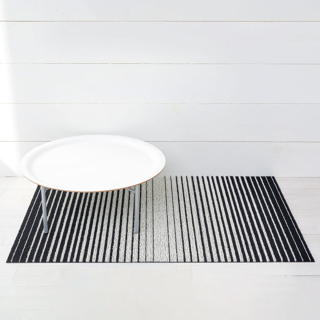 Domino Stripe Shag Mats - Black/White Utility Mat