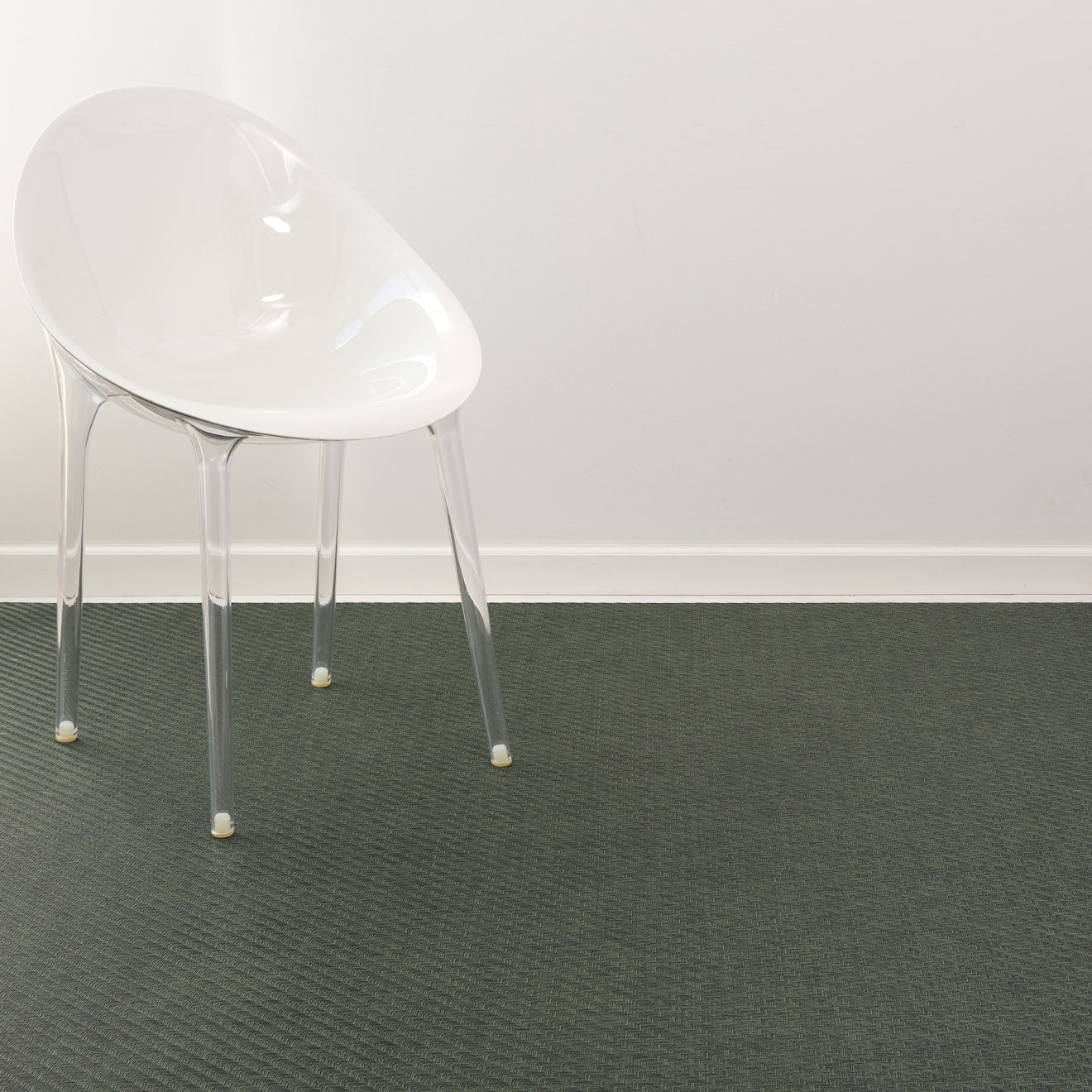 Detail image of Chilewich woven material showcasing texture, color, and pattern of the terrastrand yarn weave.