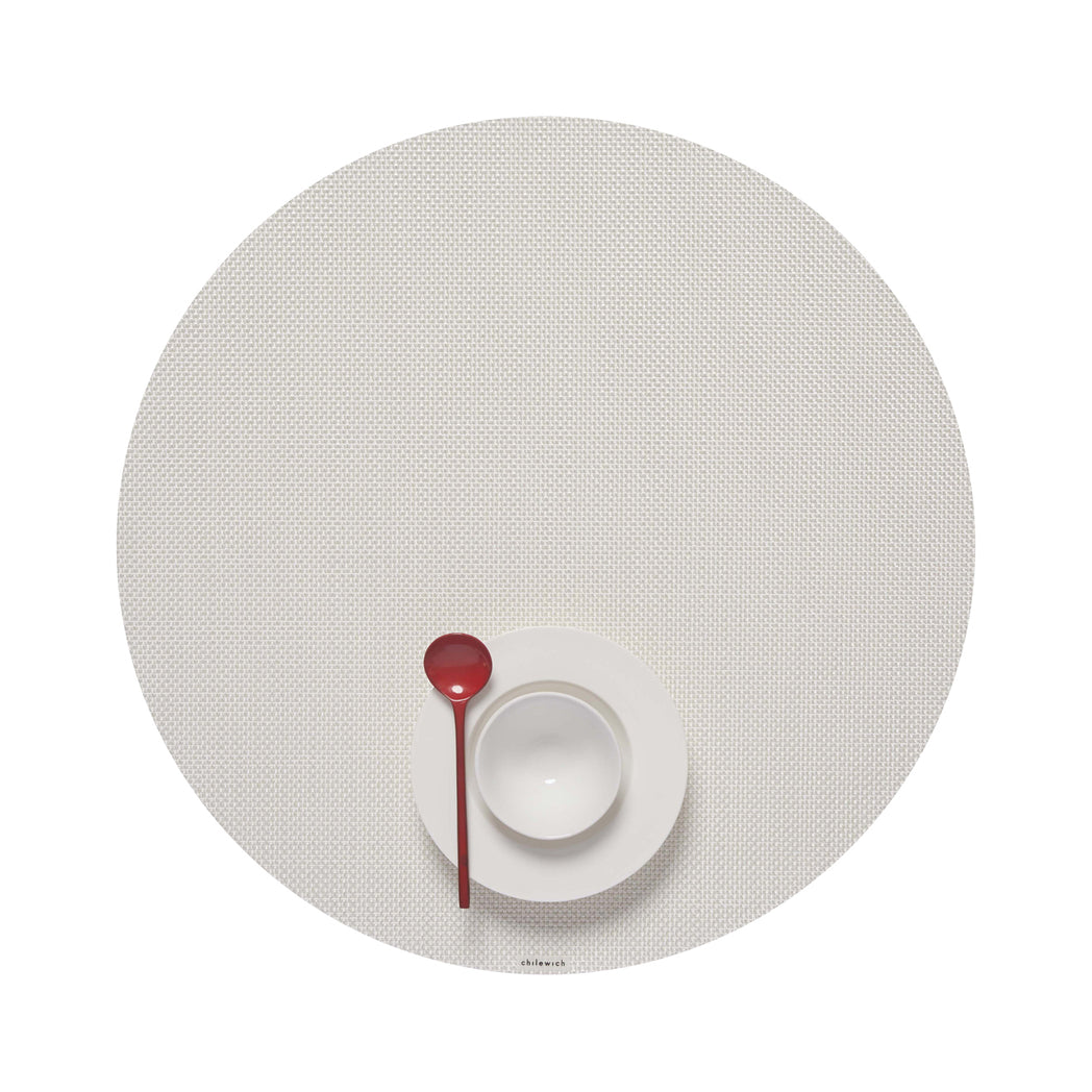 Round Placemats in Metallic White