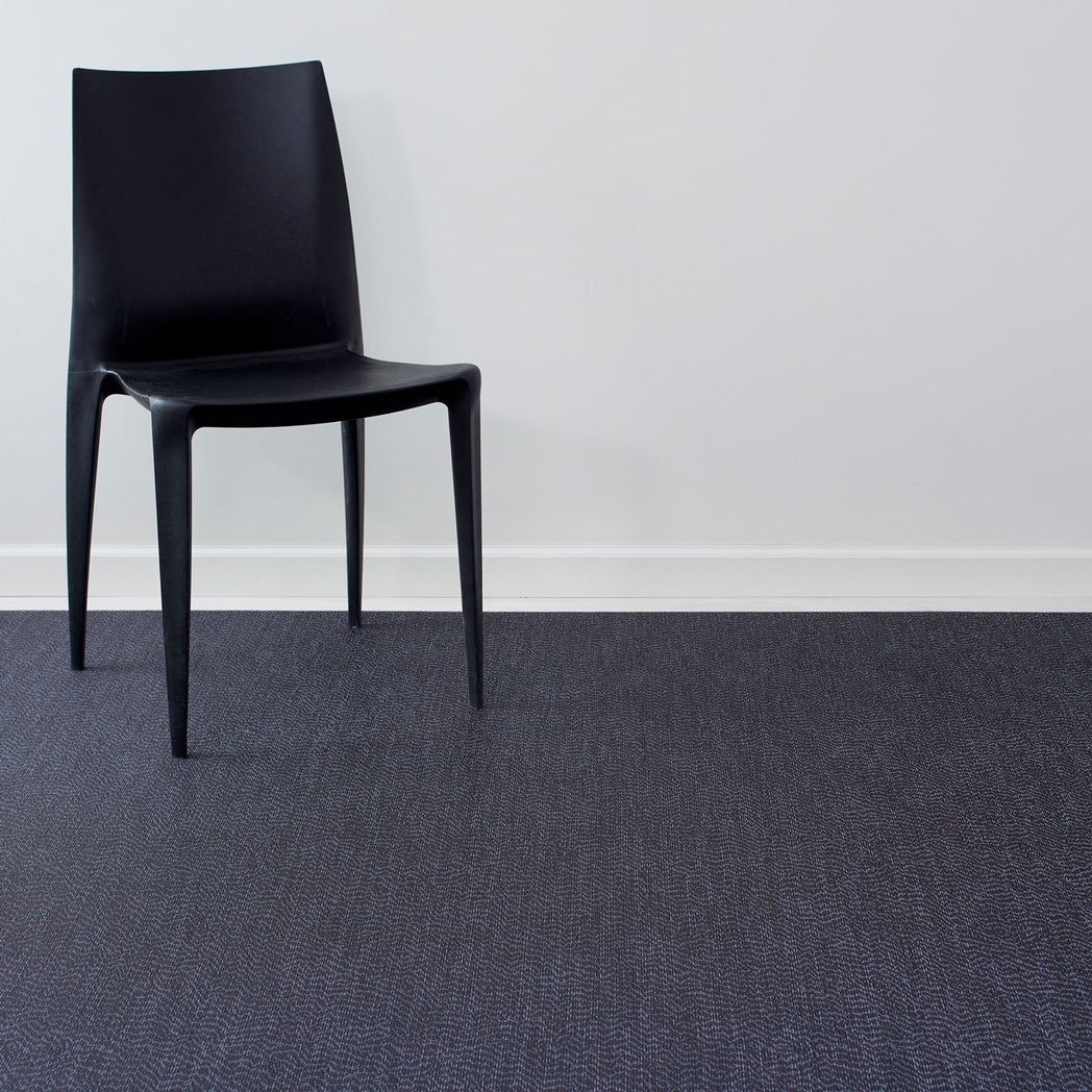 Moiré Rugs - Zephyr With Prop