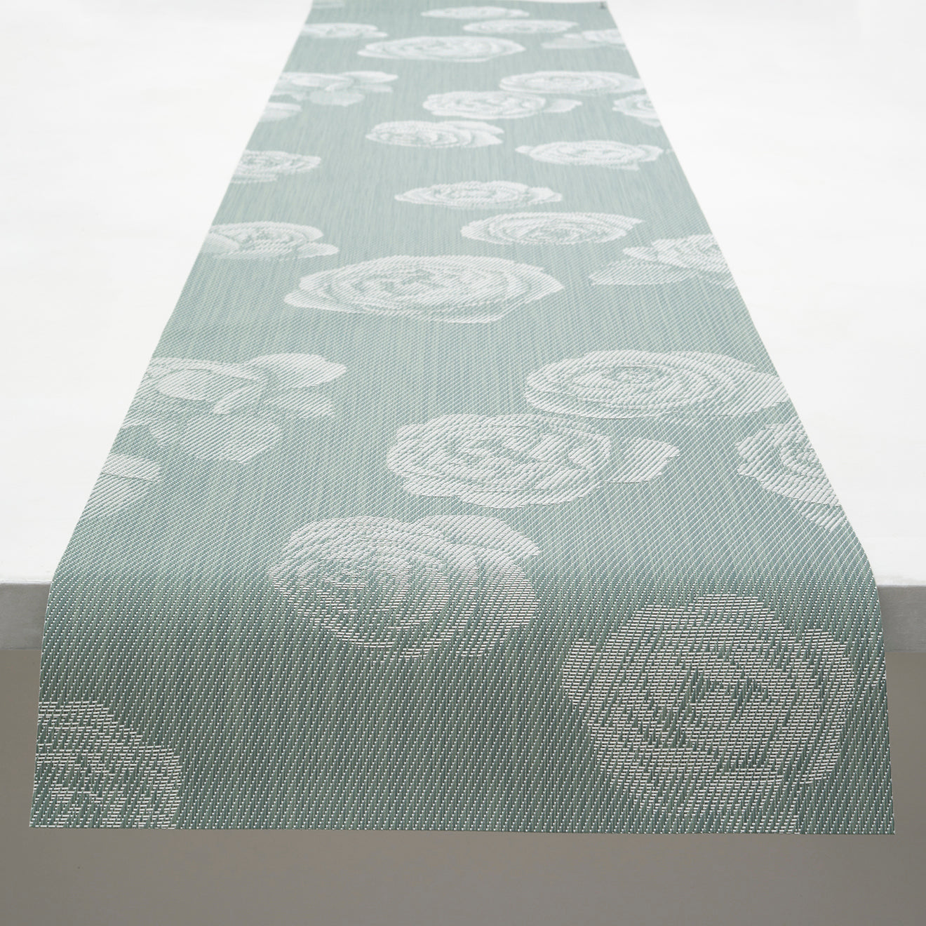 Rosette Table Runners - Abalone With Prop