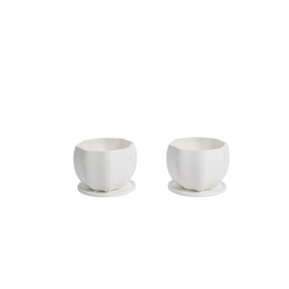 Hachiman Sen Pot Planters - White View 1