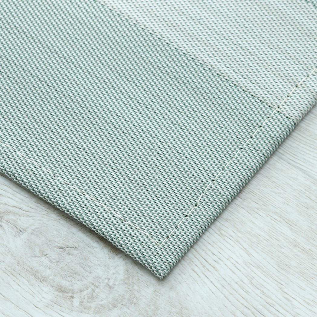 Shuttle Spearmint Detail