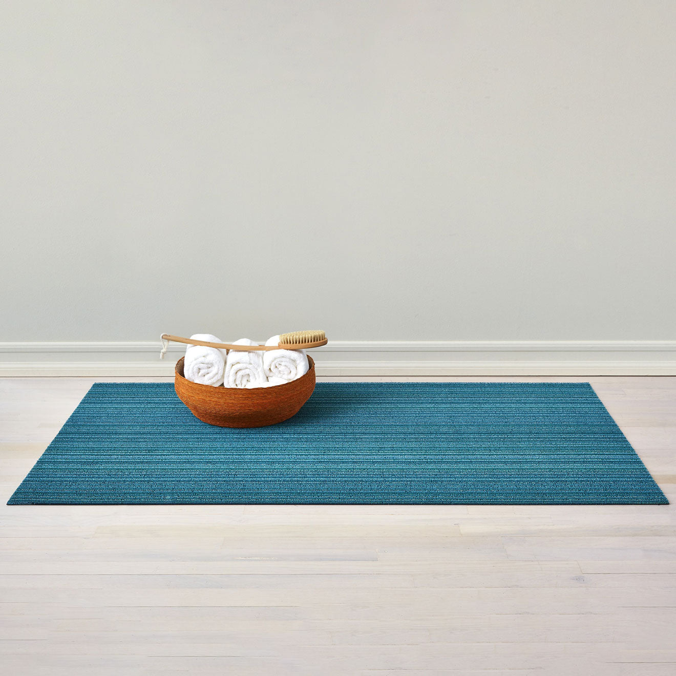 Skinny Stripe Shag Mats - Turquoise Big Mat