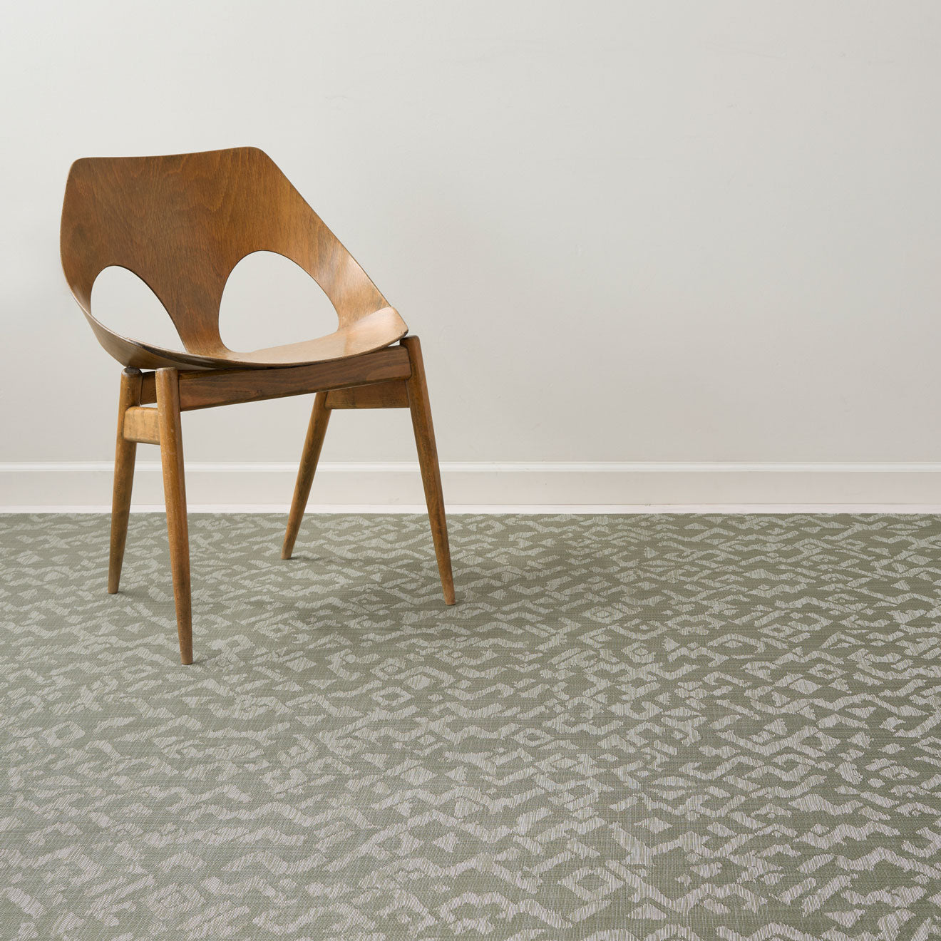Artichoke Woven Floor Mat with Prop in Mix of Midtone Warm Green and White