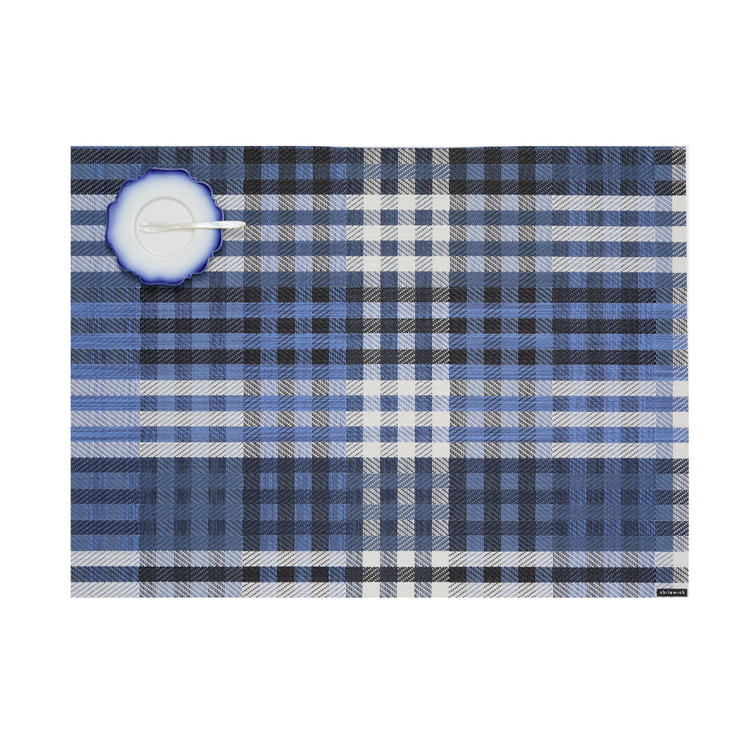 Detail image of Chilewich woven material showcasing texture, color, and pattern of the terrastrand yarn weave.