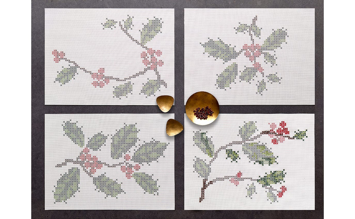 Holly Placemats Kit