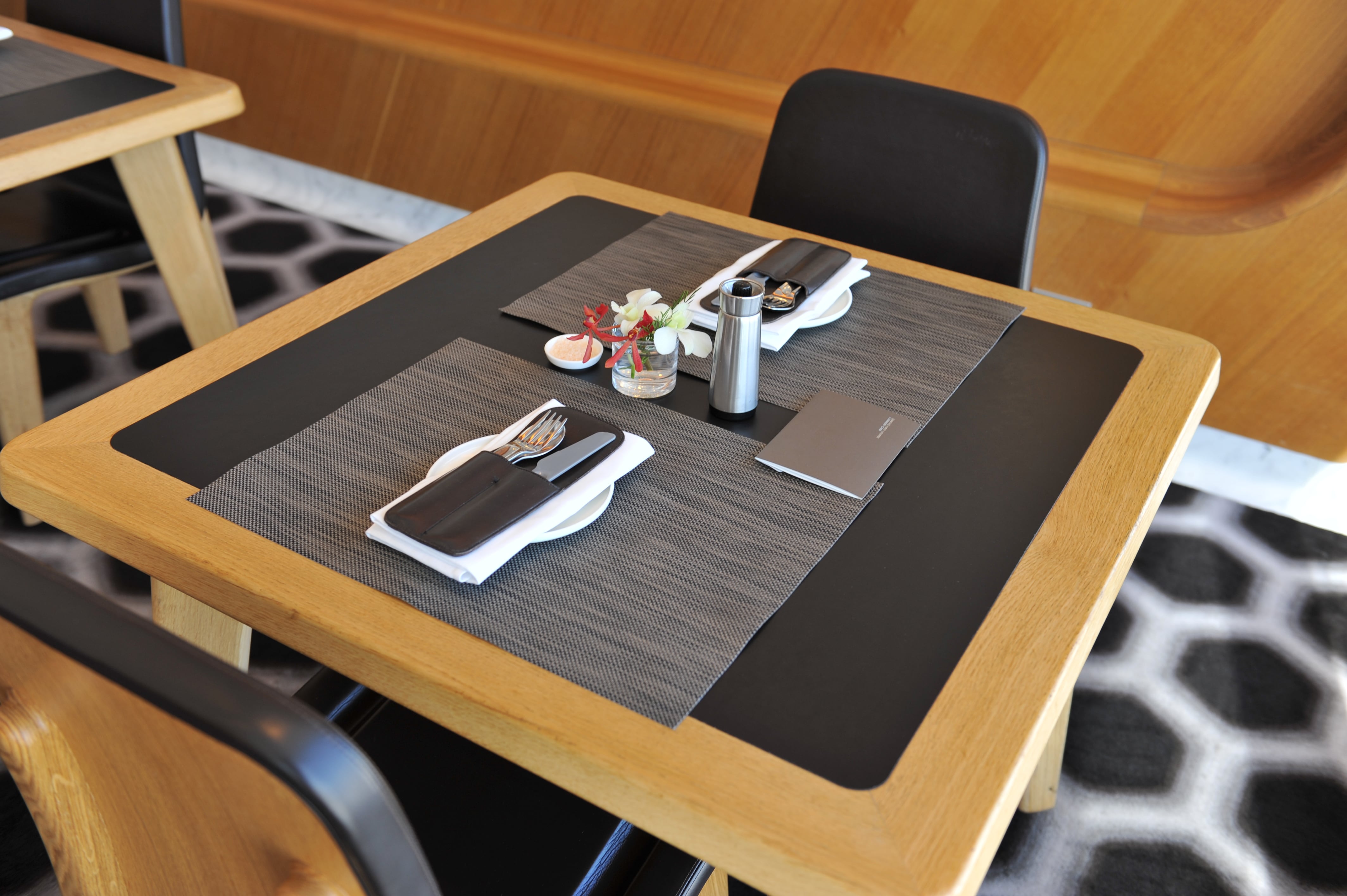 Qantas First Class Lounge