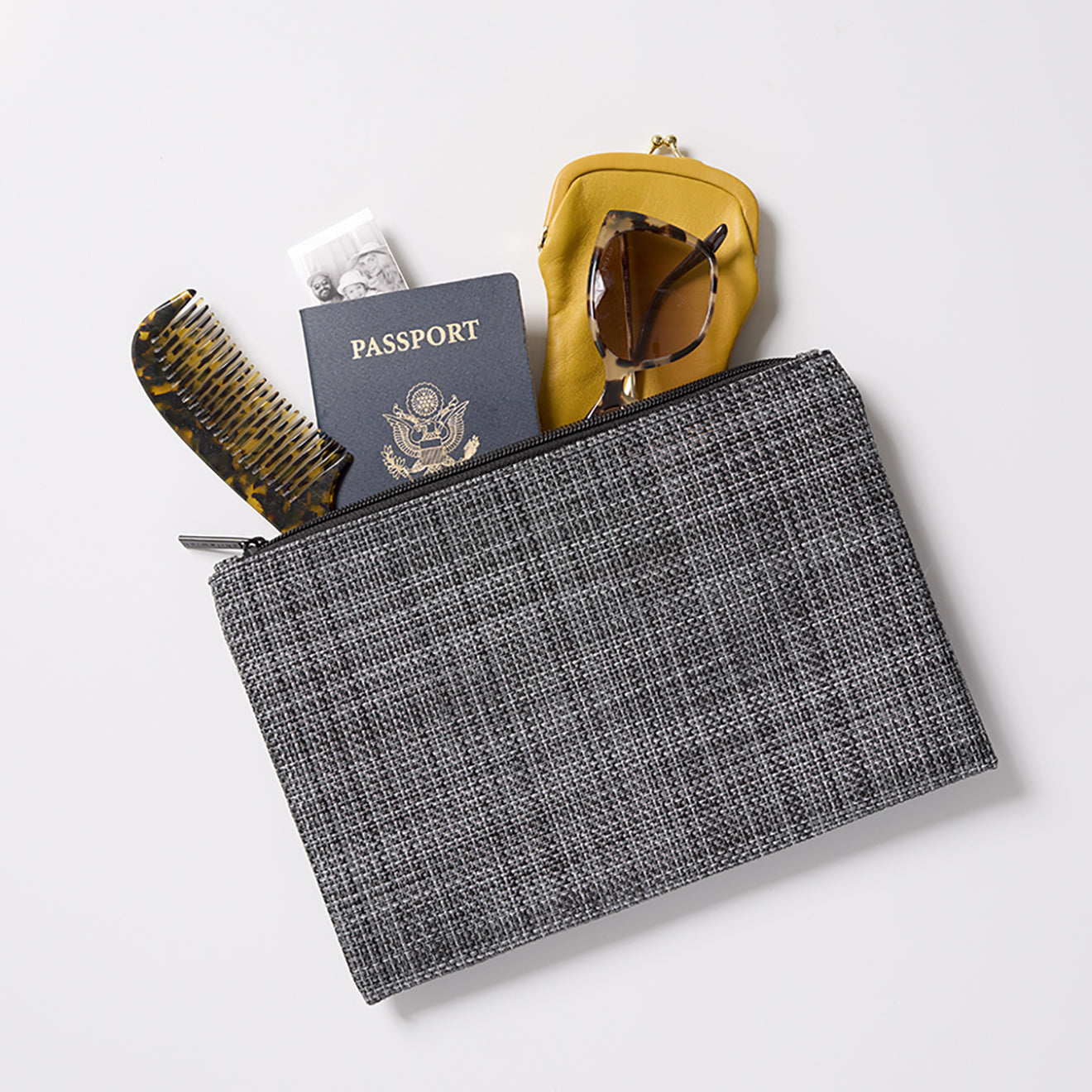 Chilewich Basketweave floor mat in coolgrey, showcasing woven terrastrand yarn texture and modern design aesthetic.